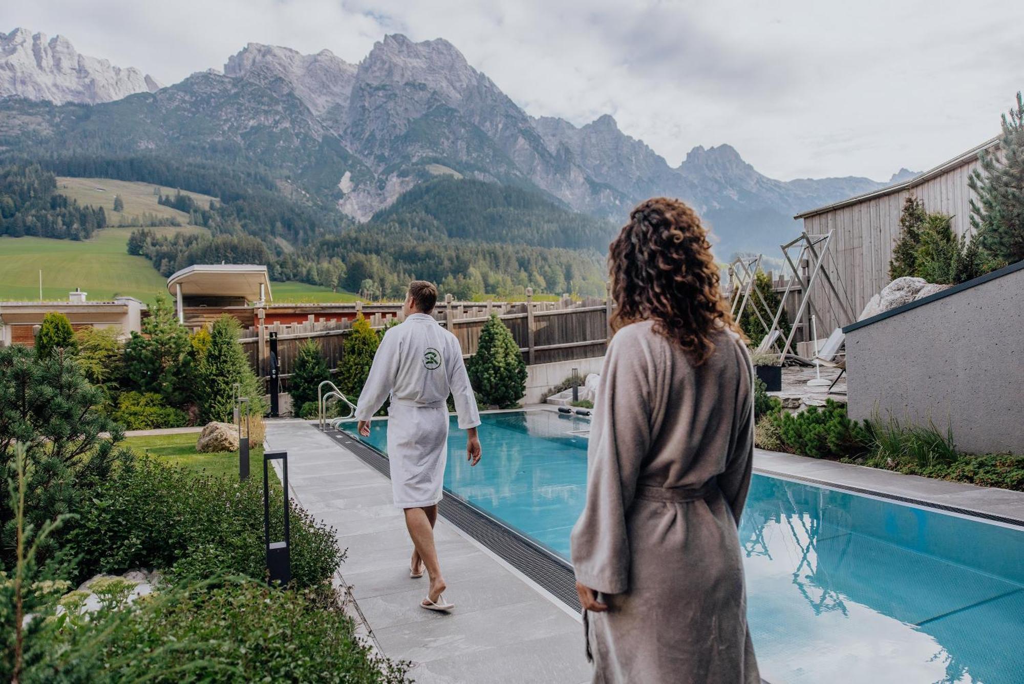 Hotel Riederalm Леоганг Экстерьер фото