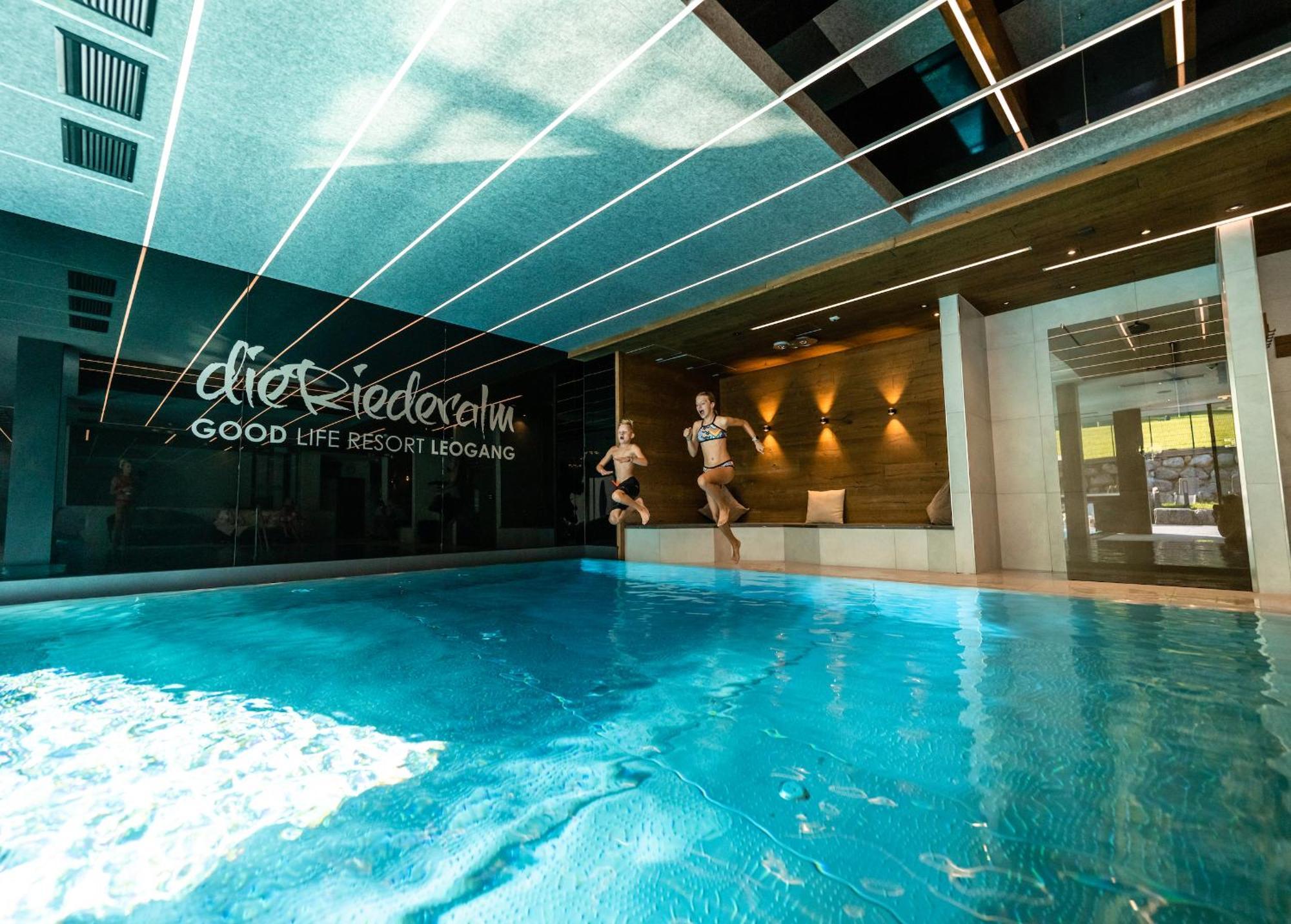 Hotel Riederalm Леоганг Экстерьер фото