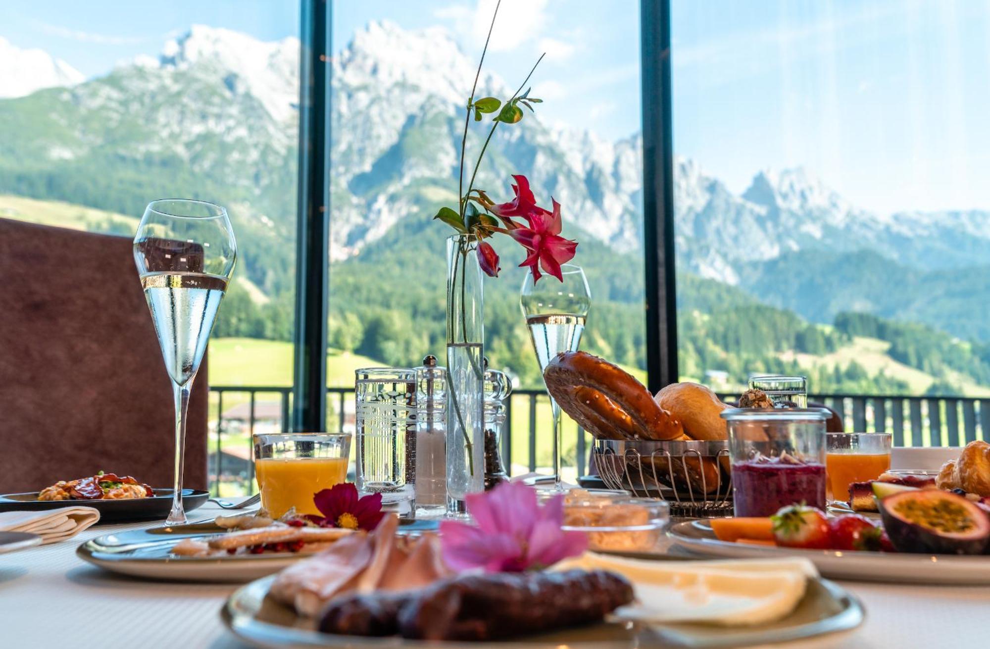 Hotel Riederalm Леоганг Экстерьер фото